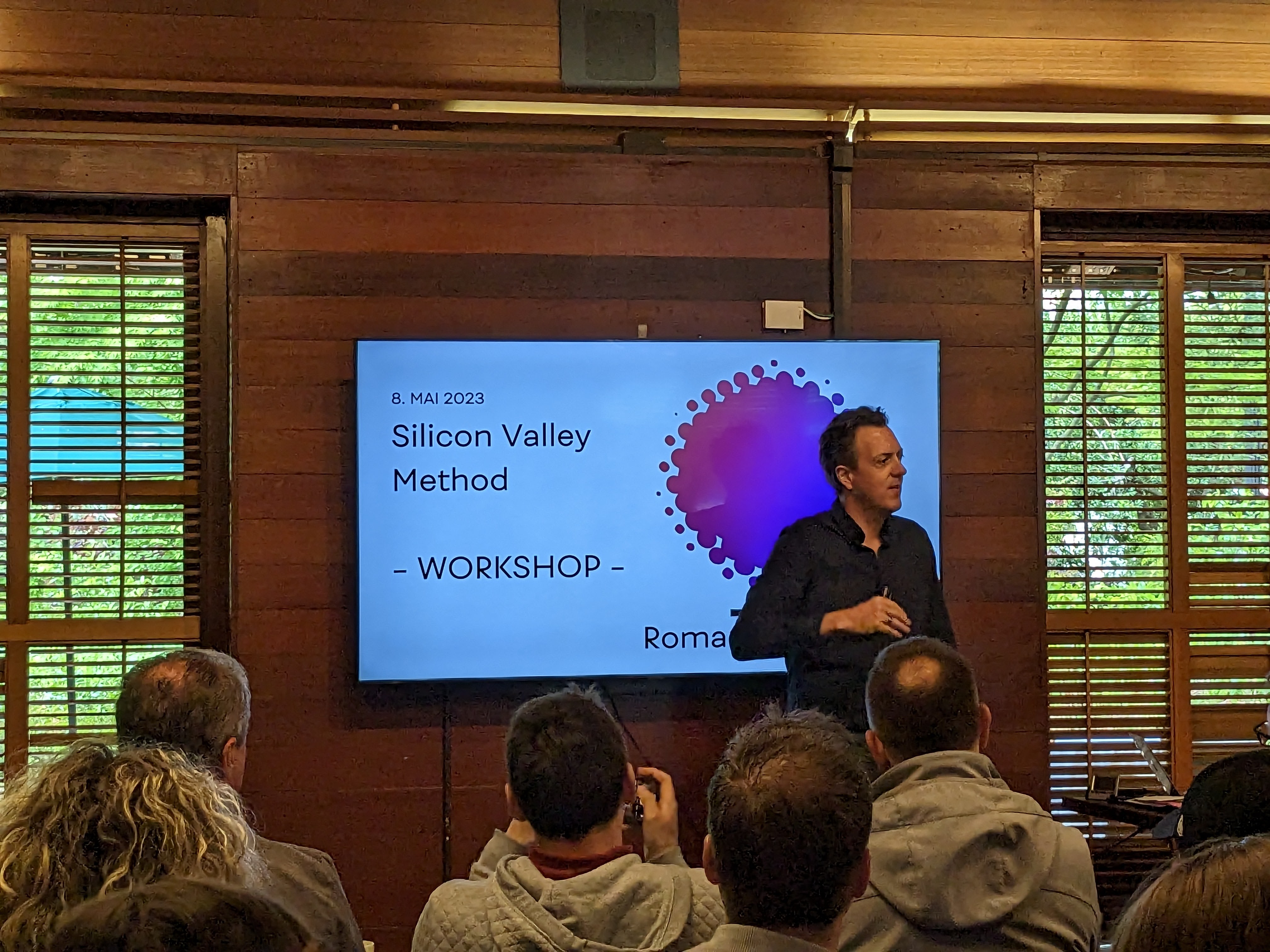 Workshop session for German executives at Stanford University